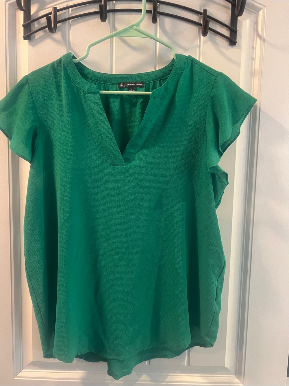 Adrianna papell emerald green flutter sleeve blouse